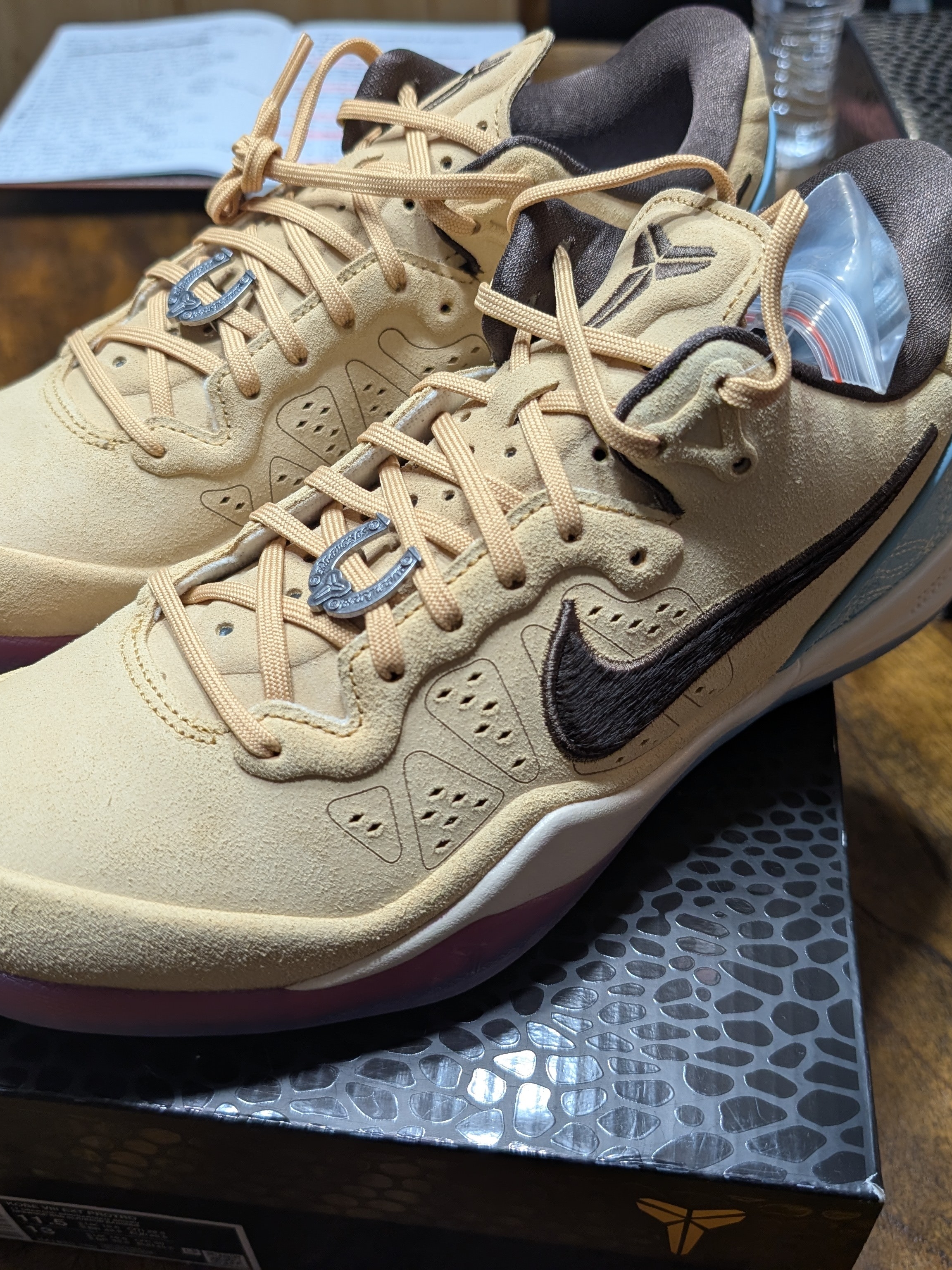 Nike Kobe 8 Protro Siempre Hermanos Nike Kobe 8 Protro Siempre Hermanos